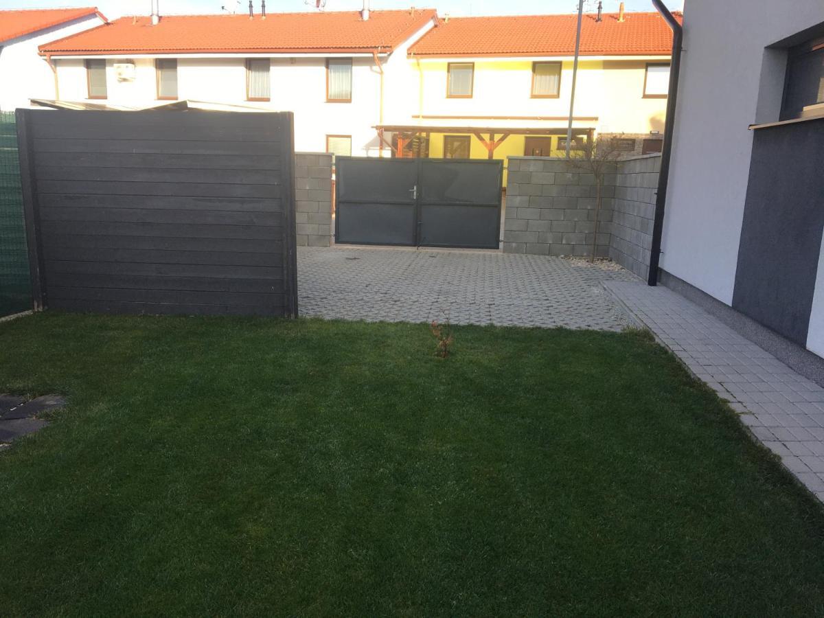 Apartman Tatry-Πόπραντ Εξωτερικό φωτογραφία